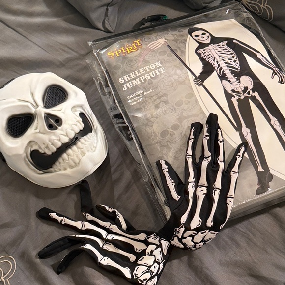 NWT Skeleton Halloween Costume - Picture 14 of 15